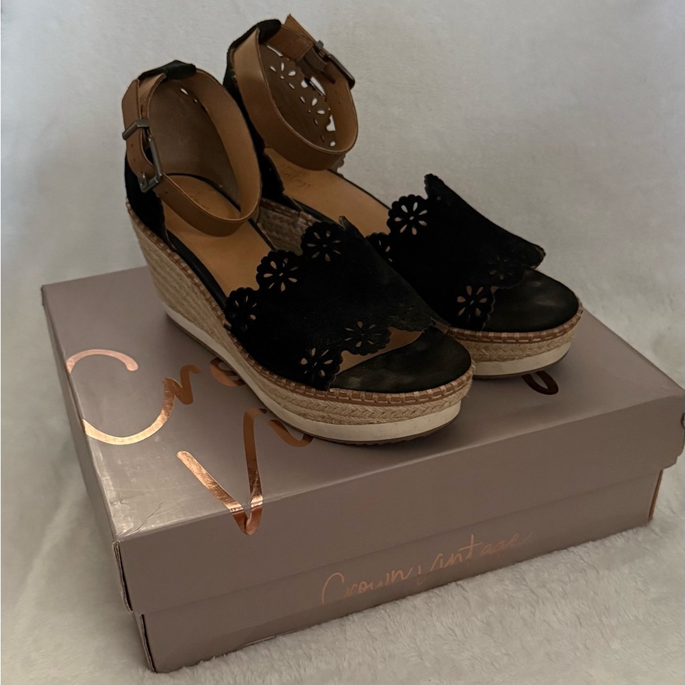 Crown Vintage Black Wedge Espadrilles